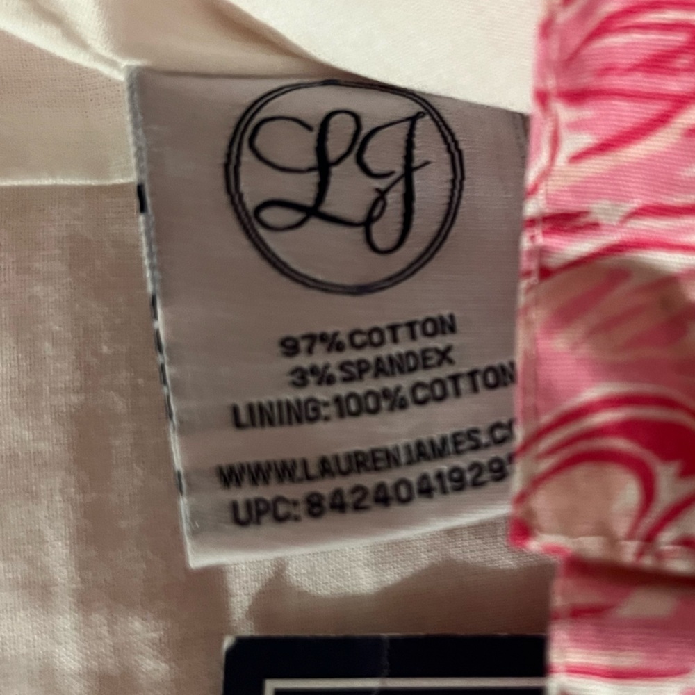 Lauren James Pink Scallop Shorts in Ruffle Some Feathers, size Medium, new! - Picture 8 of 9